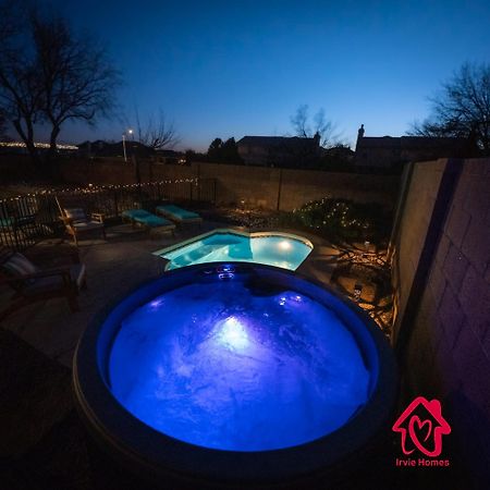 Gusto Retreat Modern Serenity - An Irvie Home Albuquerque Exterior photo