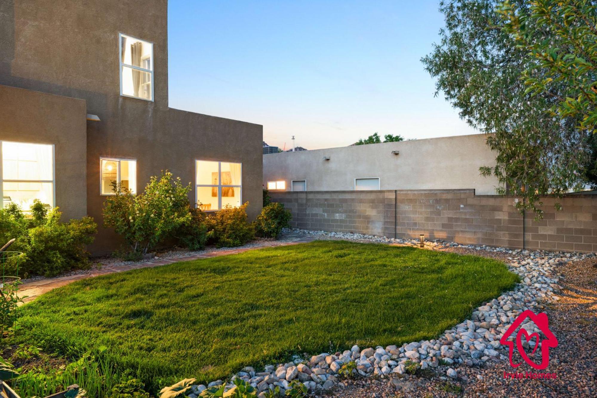 Gusto Retreat Modern Serenity - An Irvie Home Albuquerque Exterior photo